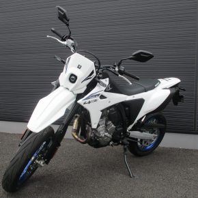 DR-Z4SM試乗車！
